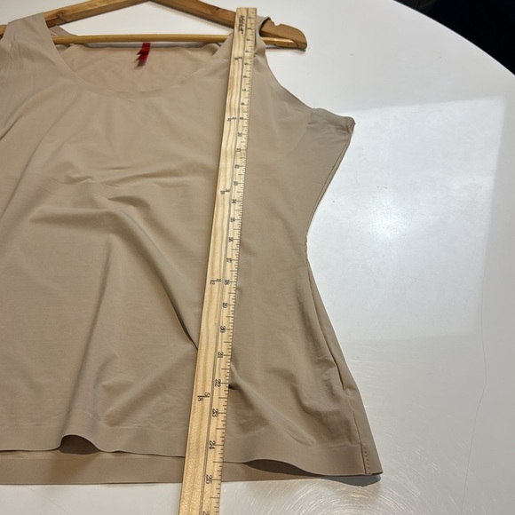 Spanx Thinstincts Tank Shapewear beige sleeveless womens top - Picture 7 of 8